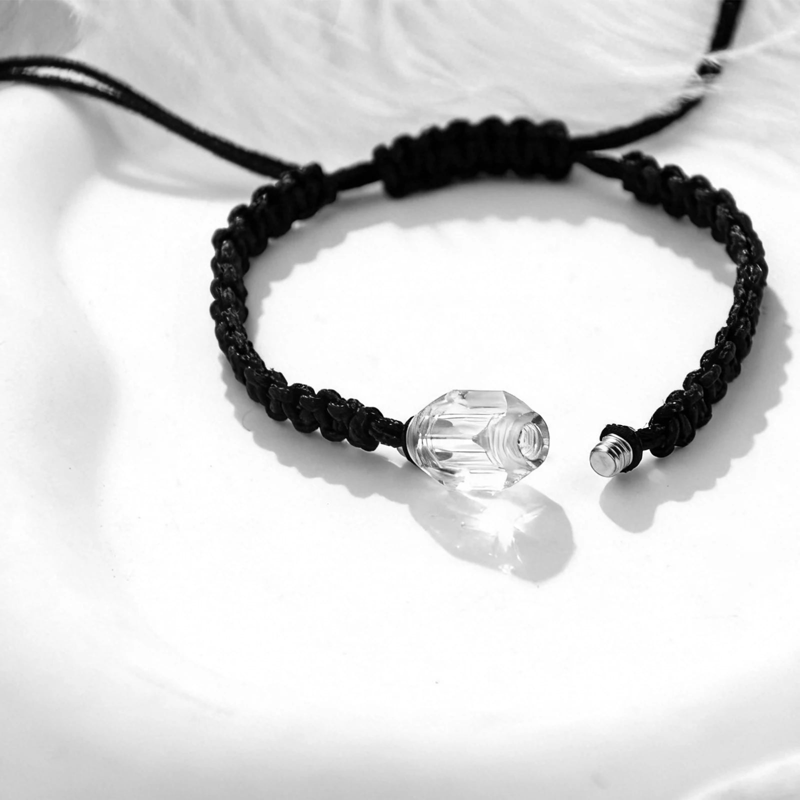 Elegant Handcrafted Adjustable Cremation Jewelry Bracelet with Secure Acrylic Vial - A Touching Memorial Keepsake in Red and Black