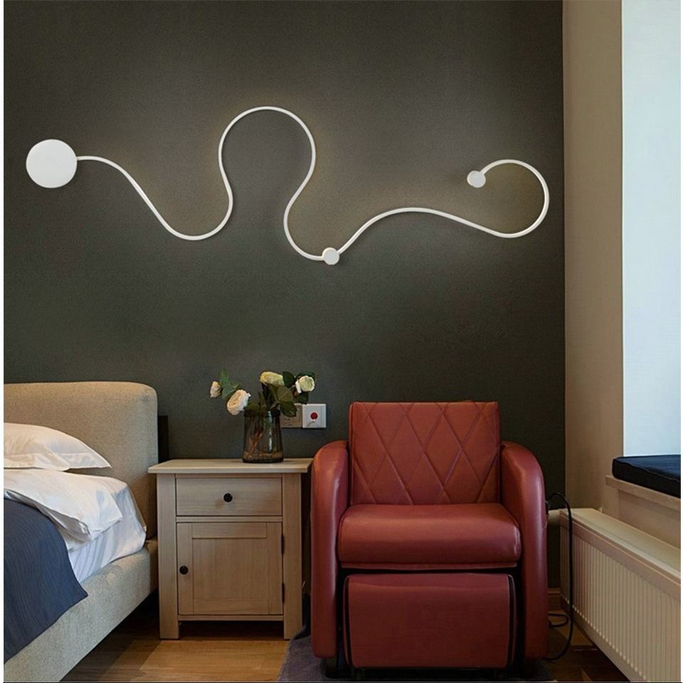 Stylish LED Wall Lamp for Bedroom and Aisle - Modern Simplicity in Black and White