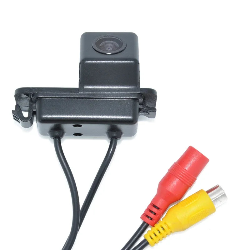 Revolutionize Your Parking Experience with the Dynamic Trajectory Rear View Camera for Ford Models